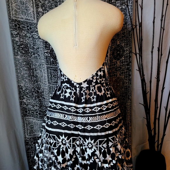 JEN'S PIRATE BOOTY...STUNNING DRESS - Picture 4 of 10